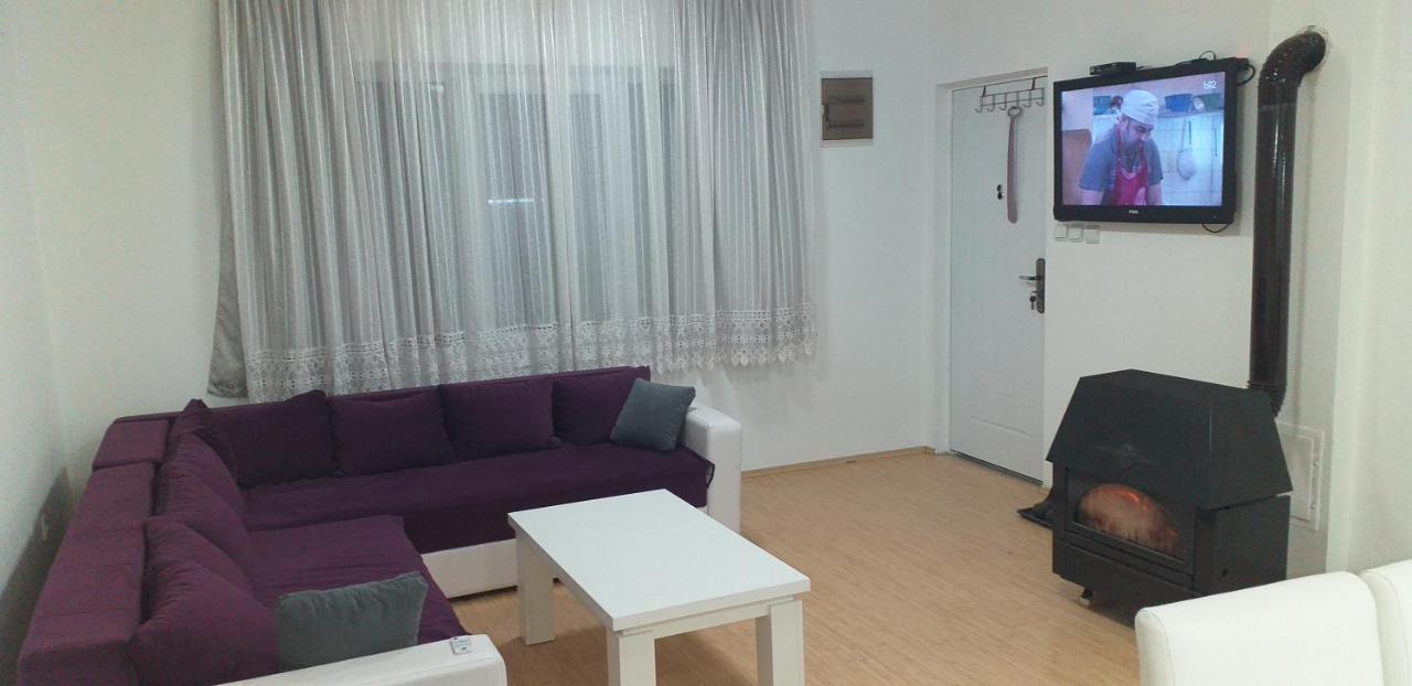 Apartmani Grza Paraćin Dış mekan fotoğraf