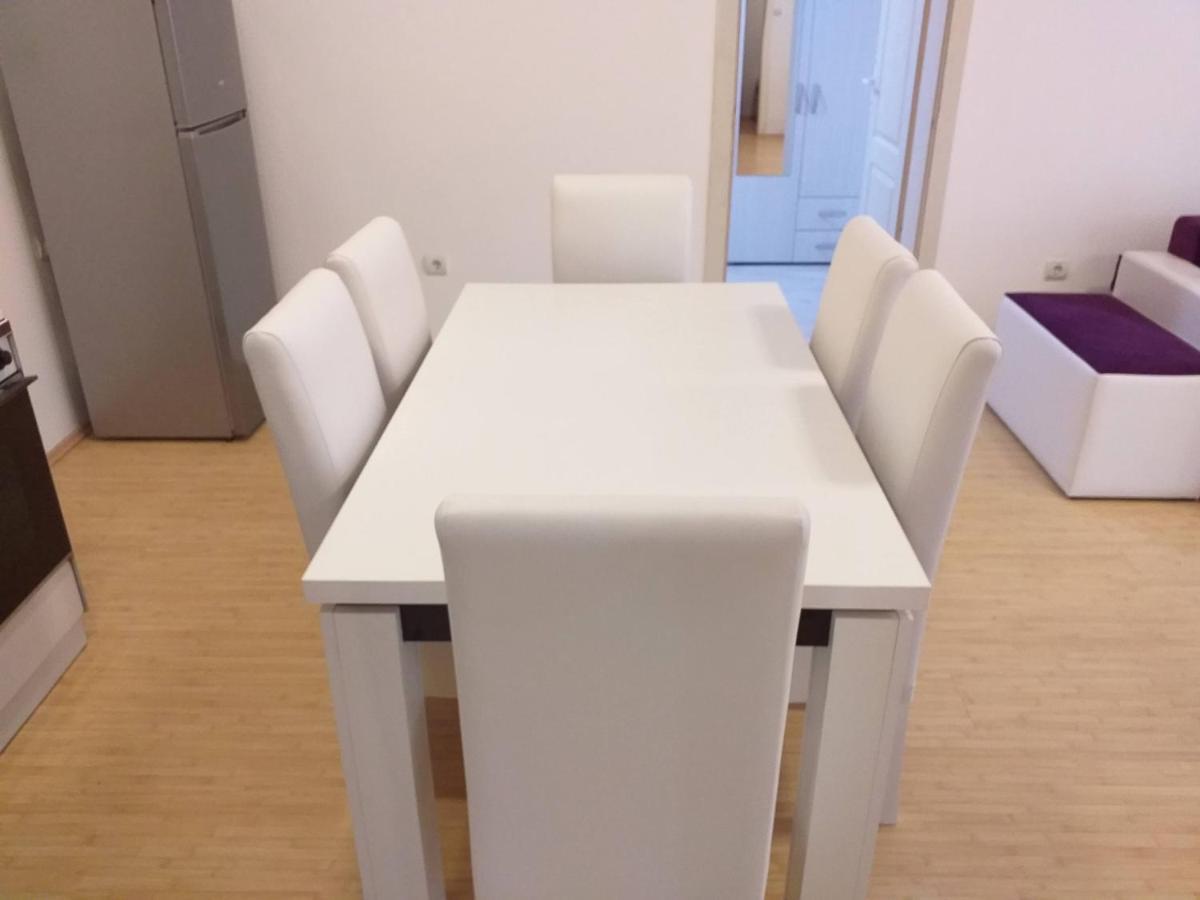 Apartmani Grza Paraćin Dış mekan fotoğraf