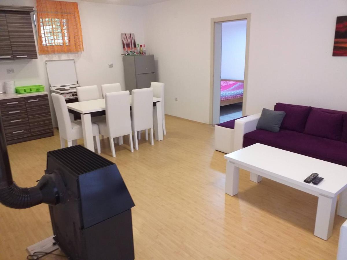 Apartmani Grza Paraćin Dış mekan fotoğraf