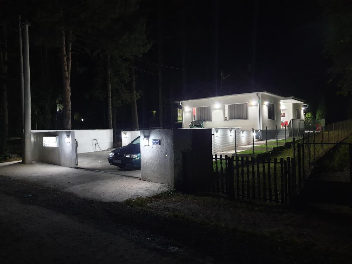 Apartmani Grza Paraćin Dış mekan fotoğraf
